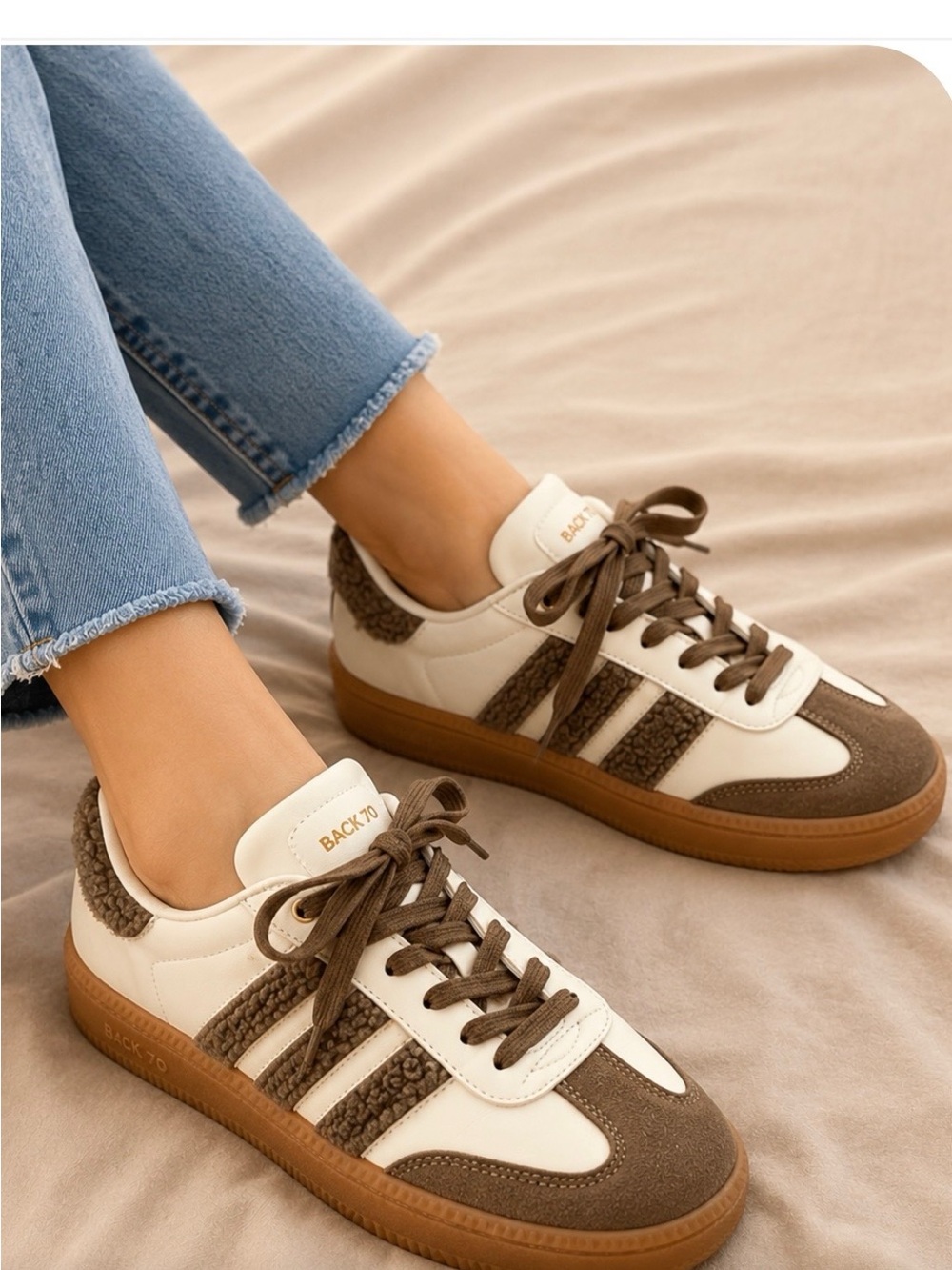 Back 70 Cloud. Leather with Brown soft shearling like fabric and brown laces